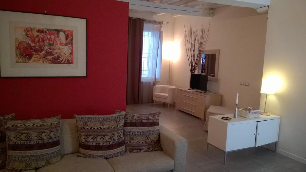 Aparthotel Agora Residenza Mantua Zewnętrze zdjęcie